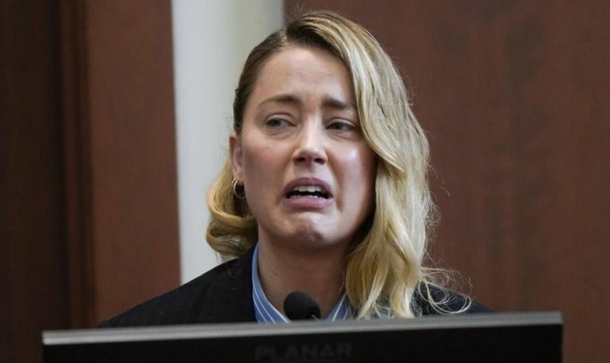 Amber Heard tearfully testifies she was assaulted by Johnny Depp