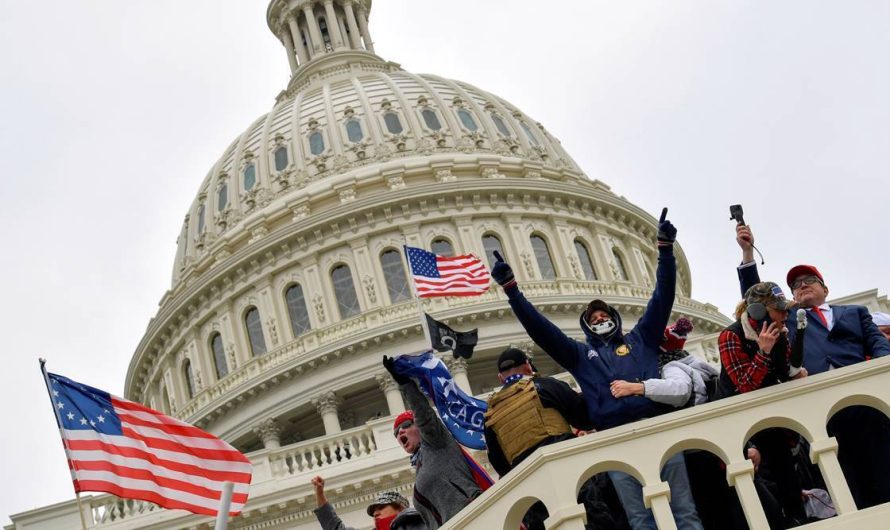 Florida man pleads guilty to role in Capitol riot