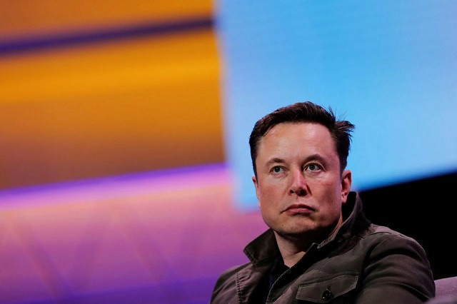 Elon Musk tells Tesla staff: return to office or leave