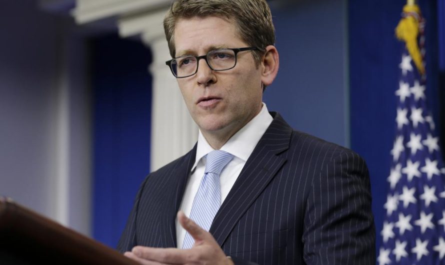 Jay Carney, Amazon’s top policy exec, leaves for Airbnb